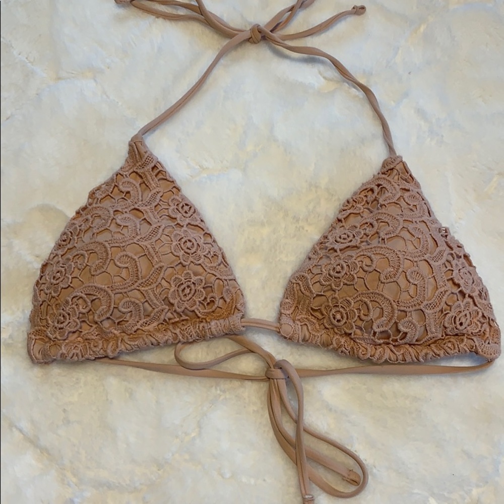 Blush crochet bikini top